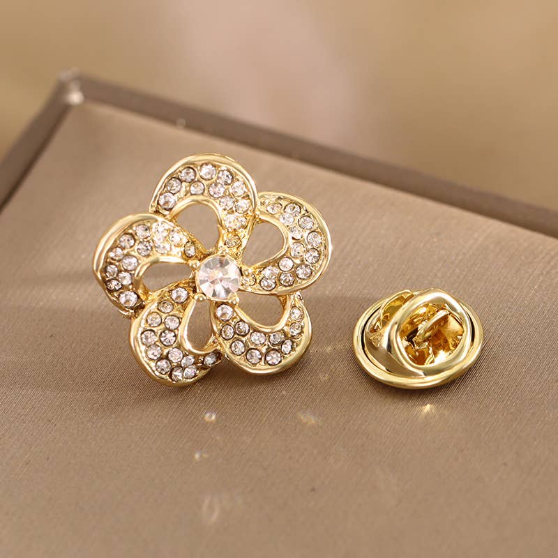Chic Rhinestone Floral & Animal - Shaped Gold Brooch