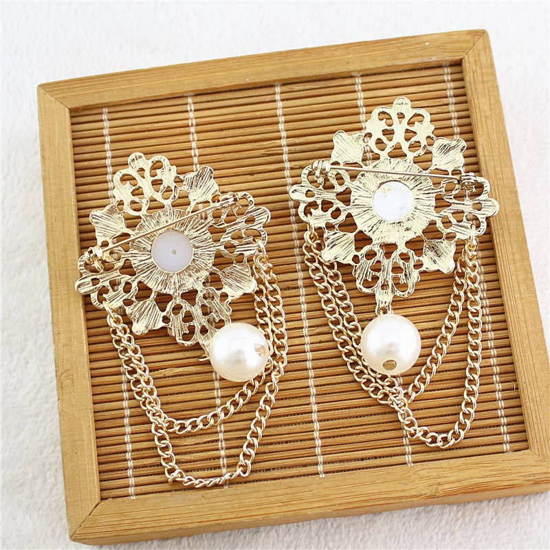 Retro Filigree Brooches with Dangling Chains and Pearls