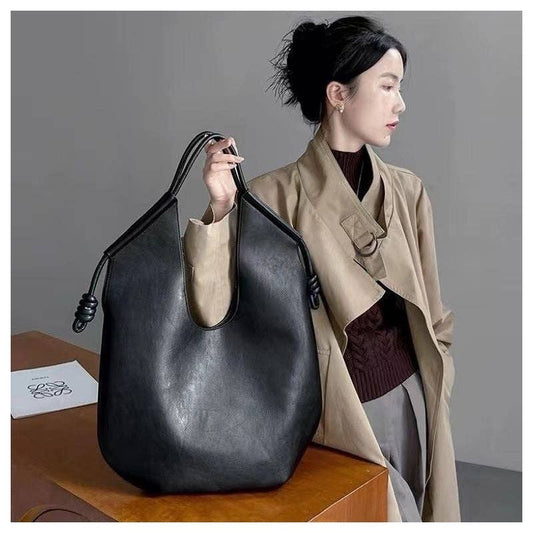 Large Capacity Commuter PU Shoulder Bag