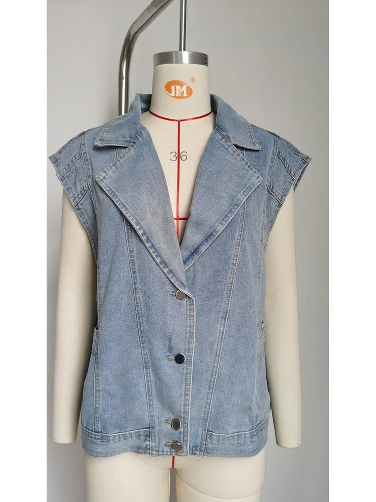 Benuynffy Notched Neck Washed Denim Vest Women Vintage Loose Single Breasted Sleeveless Jeans Vest Jacket Woman Spring New 2024