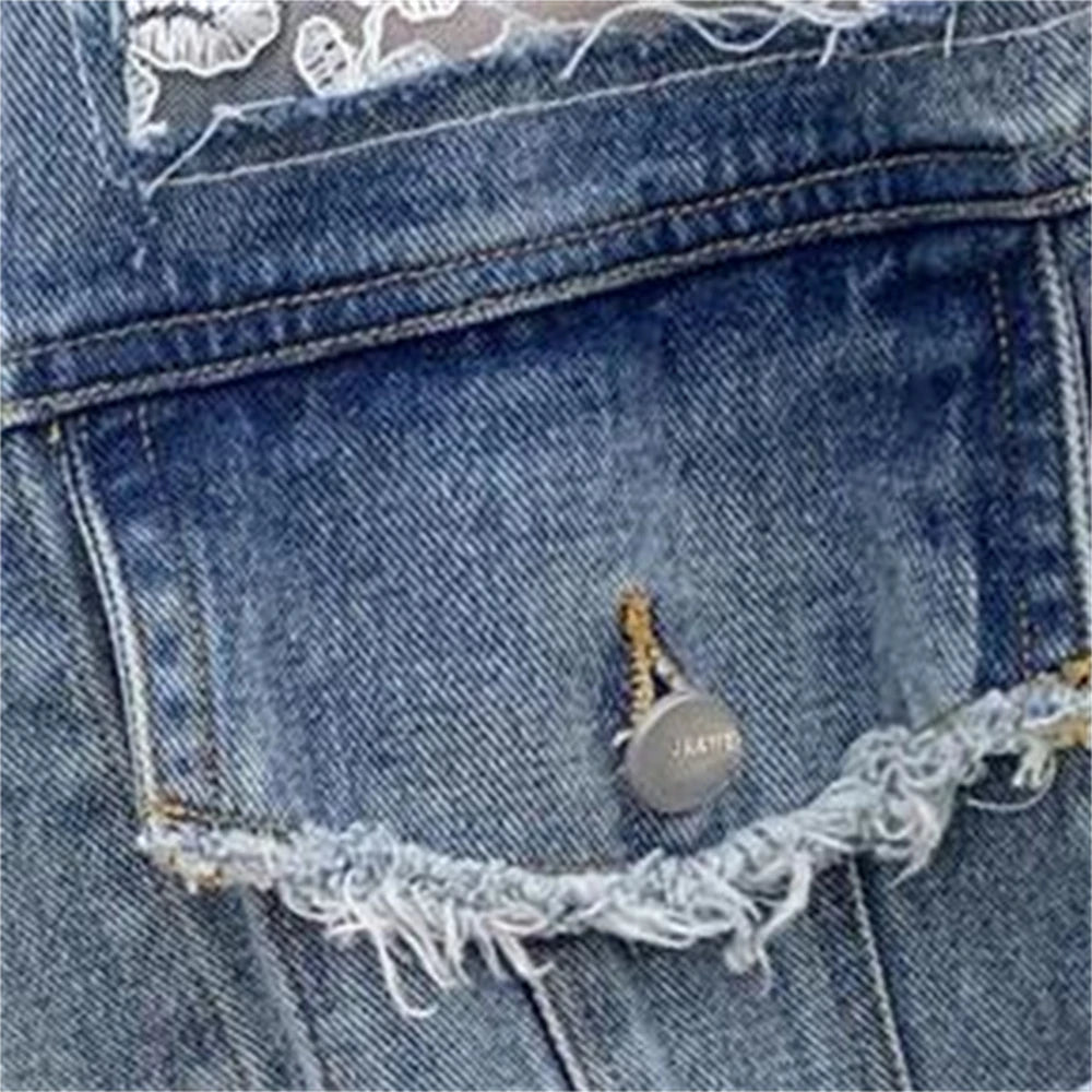 Denim Jacket Women Casual Long Sleeve Coat Lace Patchwork Jeans Tops Women Sexy Perspective Embroidery Flower Outerwear Spring